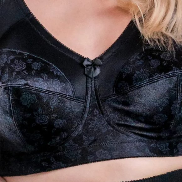 NWT Cortland Intimates (Venus) Full Figure Wireless Seamed Everyday Bra 7102 BLK - Picture 5 of 5